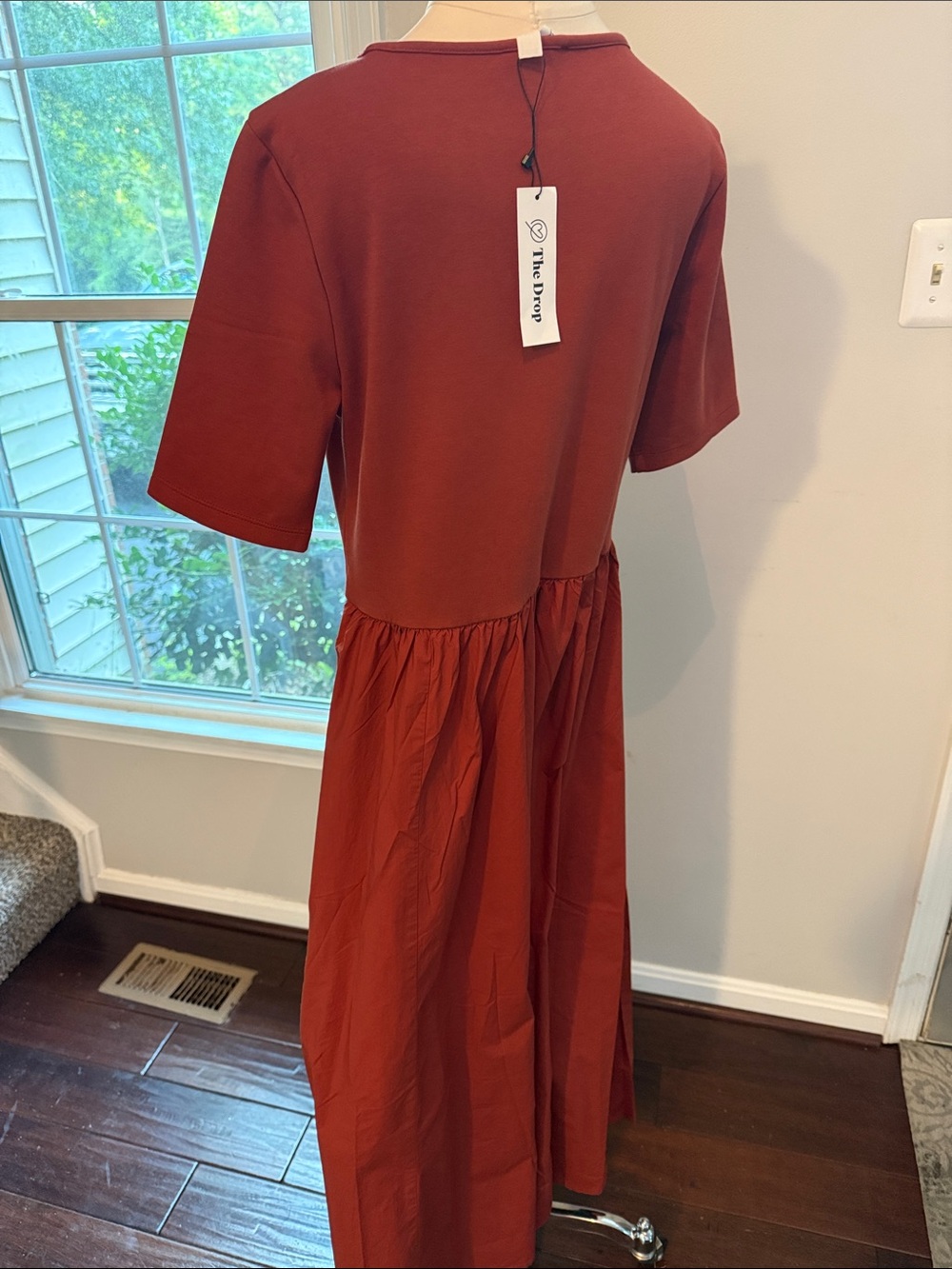 Women’s Rust Maxi Dress with Short Sleeves - Picture 2 of 4